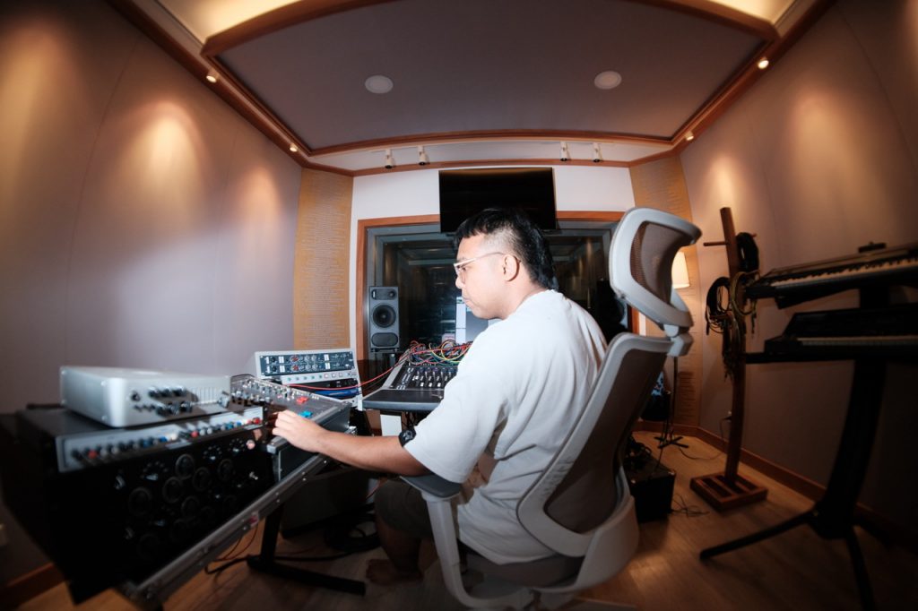 Babel Studio Sound Engineer ห้องอัด สตูดิโอ BTS พหลโยธิน